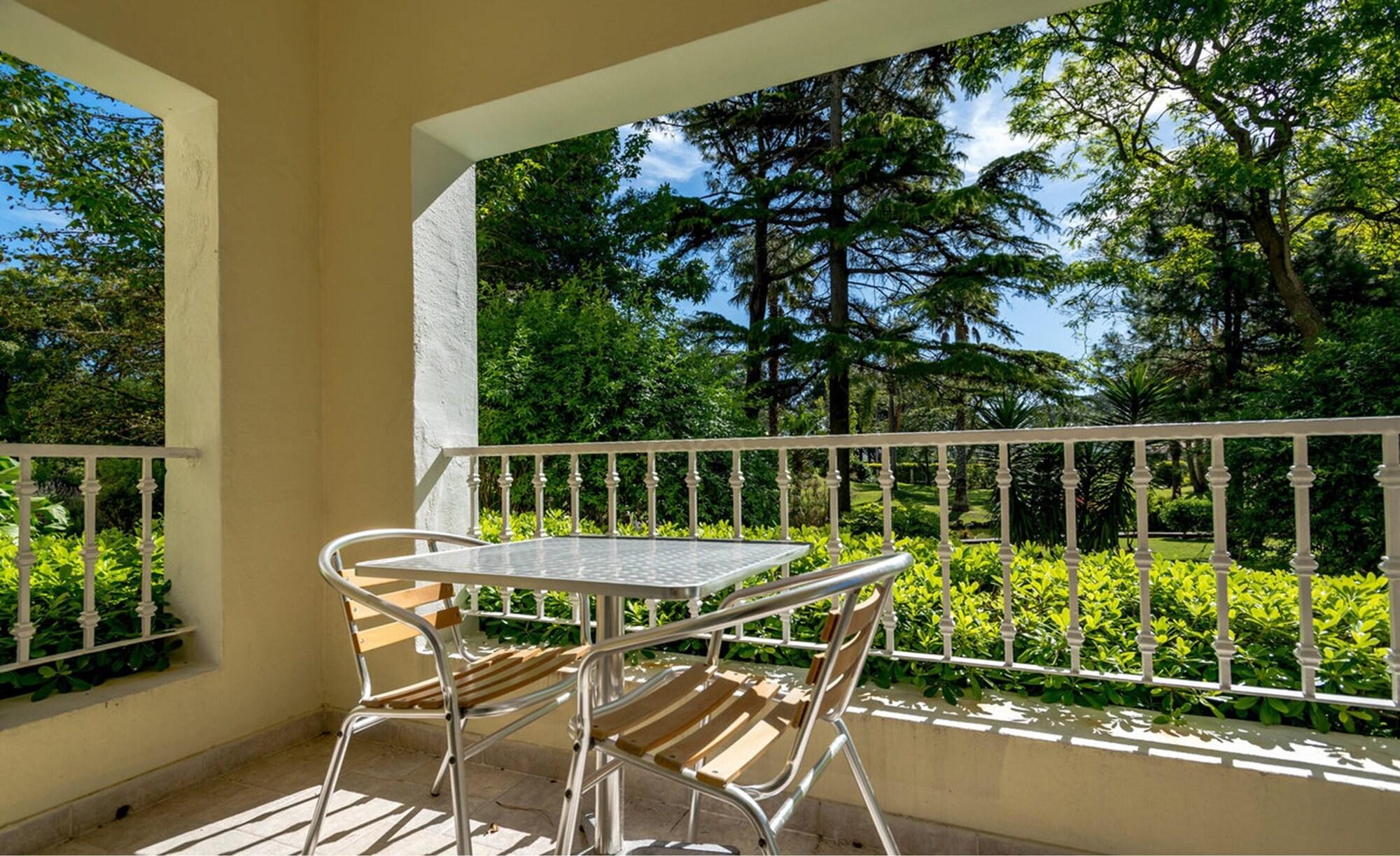 Parque Hotel Jean Clevers Punta del Este Exterior foto A balcony