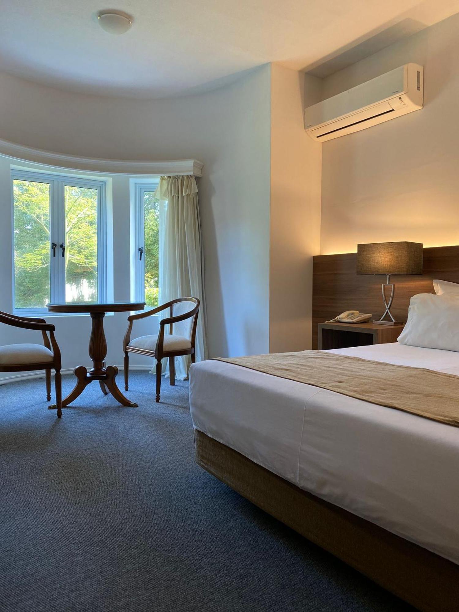 Parque Hotel Jean Clevers Punta del Este Exterior foto A room at the hotel