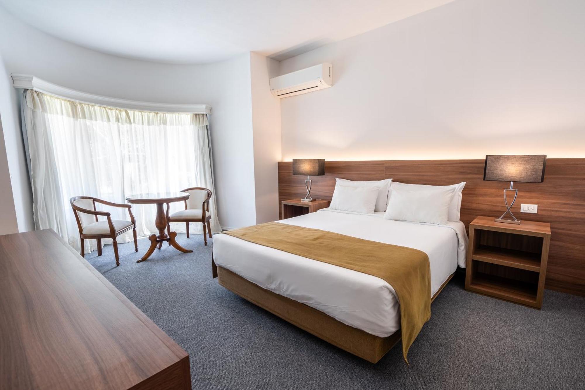 Parque Hotel Jean Clevers Punta del Este Exterior foto A room at the hotel